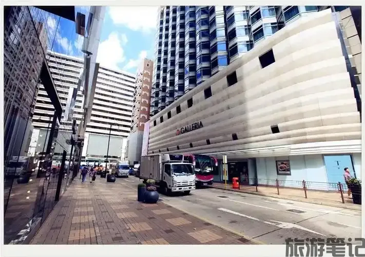 海港城全攻略：香港最大购物中心扫货指南 + 维港观景秘籍